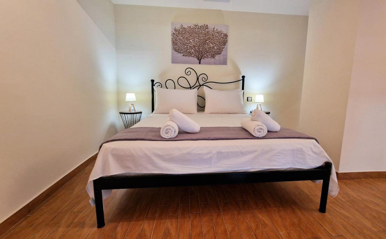 Pg Luxury Apartment Кавала Екстериор снимка