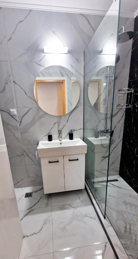 Pg Luxury Apartment Кавала Екстериор снимка